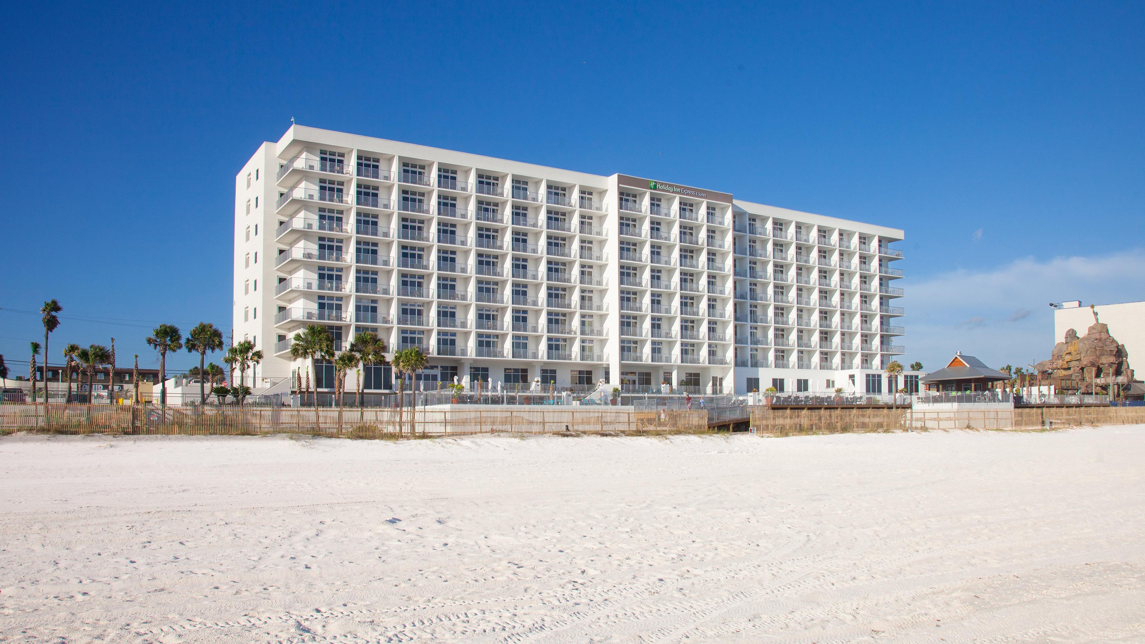 Holiday Inn Express & Suites Panama City Beach Beachfront, An Ihg Hotel Exterior photo